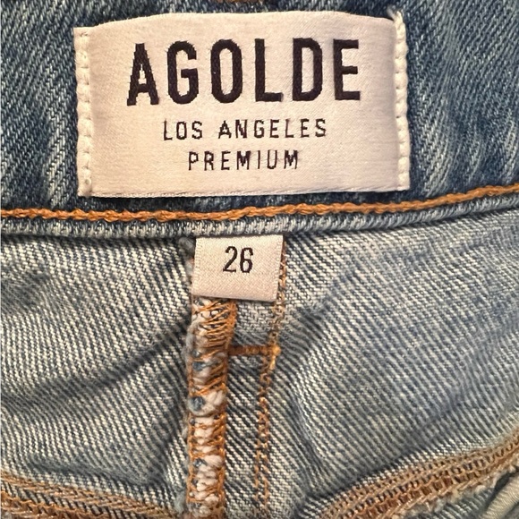 Adorable Aritzia denim mini - Picture 7 of 7